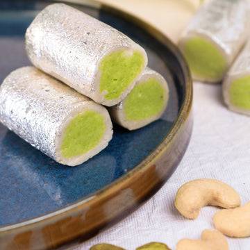 KAJU PISTA ROLL